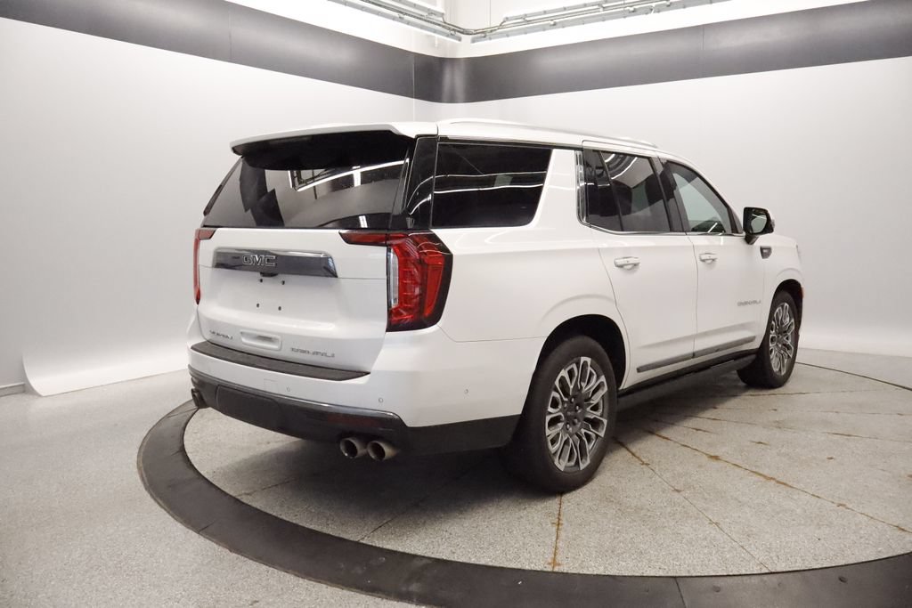 Used 2023 GMC Yukon Denali Ultimate AWD/4WD image 11