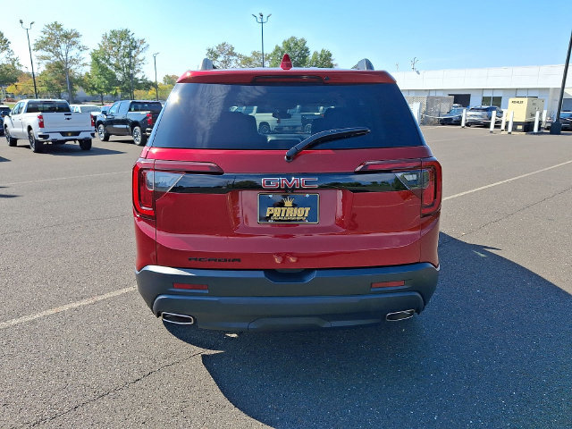 Used 2023 GMC Acadia SLE w/ Driver Convenience Package FWD image 7