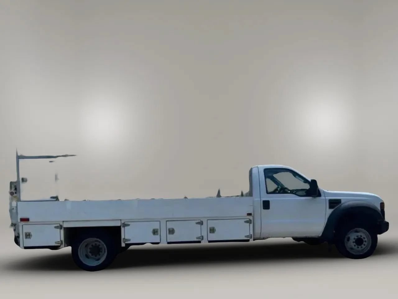 Used 2008 Ford F450 XLT RWD image 4