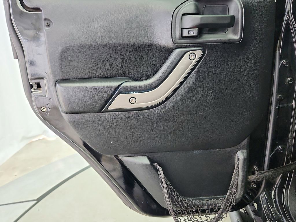 Used 2016 Jeep Wrangler Unlimited Sport w/ Quick Order Package 23S AWD/4WD image 17