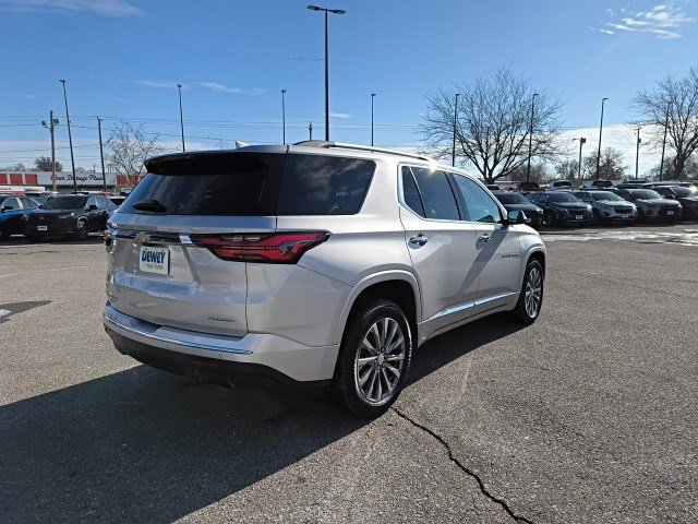 Used 2022 Chevrolet Traverse Premier image 5