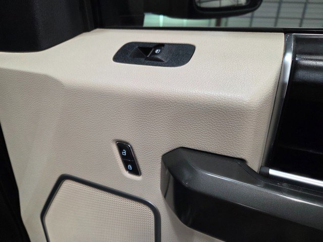 Used 2020 Ford F350 Limited image 39