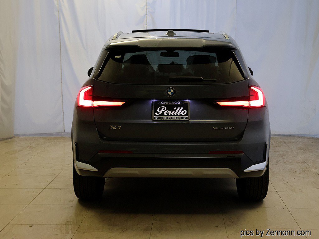 New 2026 BMW X1 xDrive28i w/ Technology Package AWD/4WD image 7