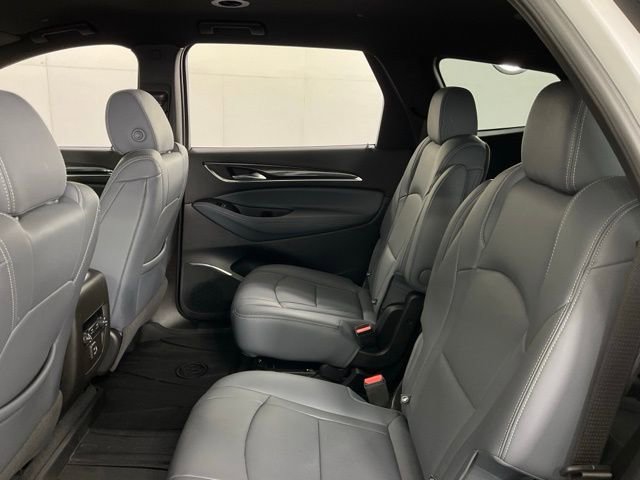 Used 2023 Buick Enclave Essence image 38
