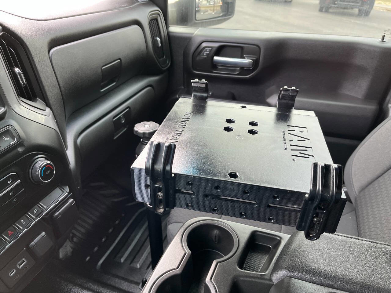 Used 2021 Chevrolet Silverado 2500 W/T w/ WT Convenience Package AWD/4WD image 15