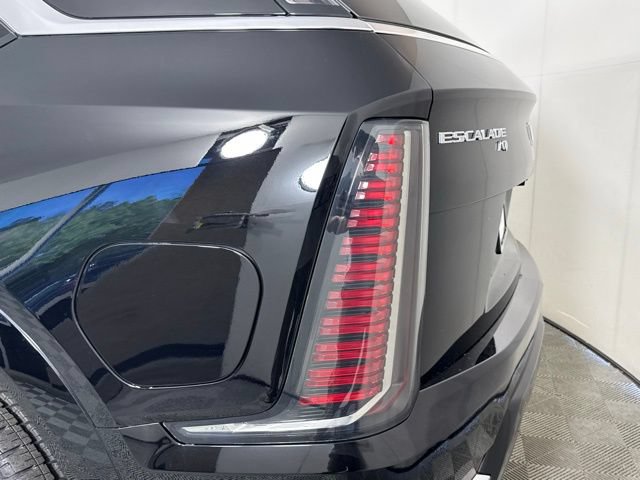New 2025 Cadillac Escalade IQ Luxury 2 AWD/4WD image 11