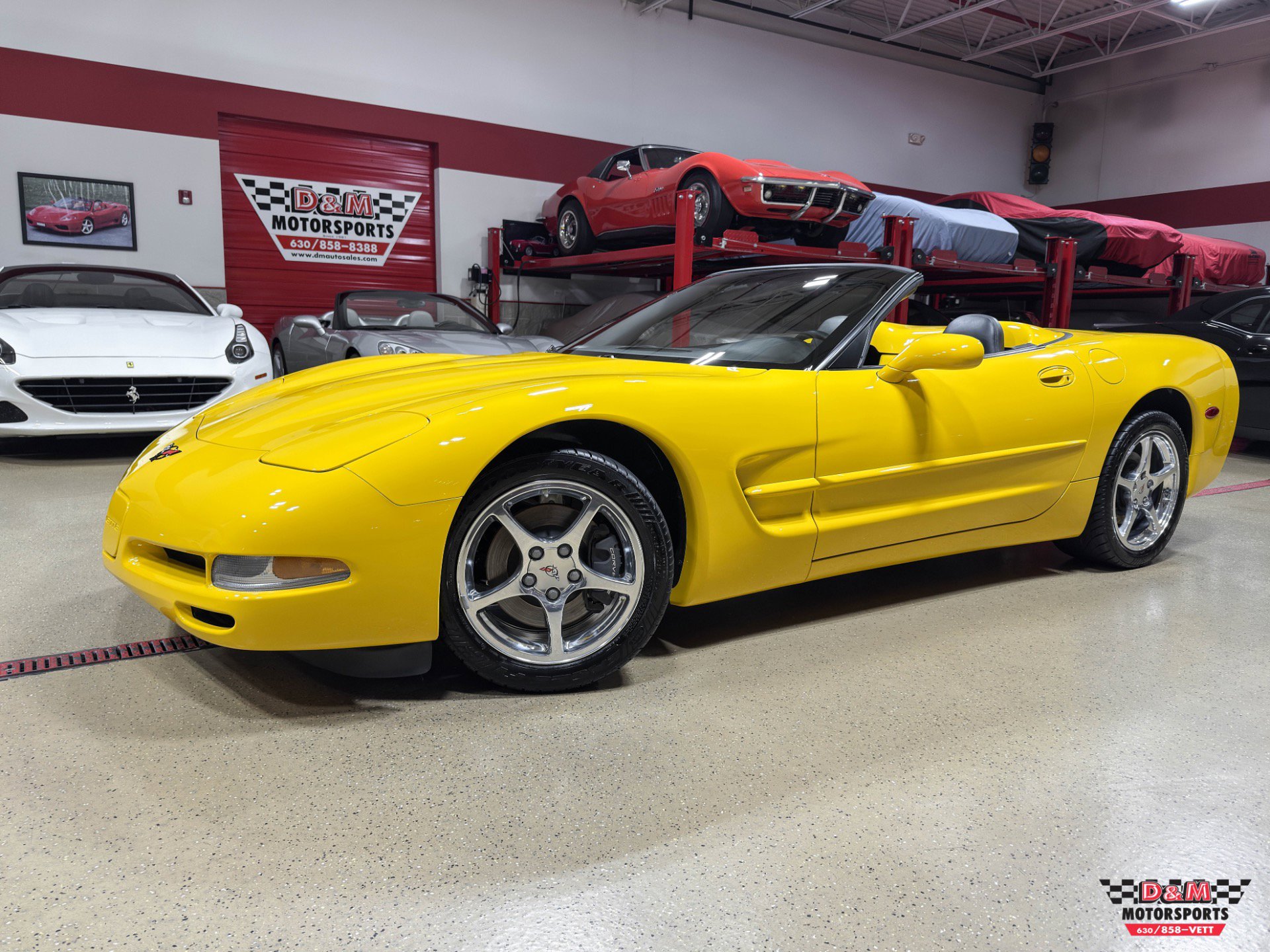 Used 2000 Chevrolet Corvette Convertible image 1