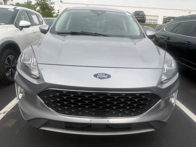 Used 2022 Ford Escape SEL FWD image 2