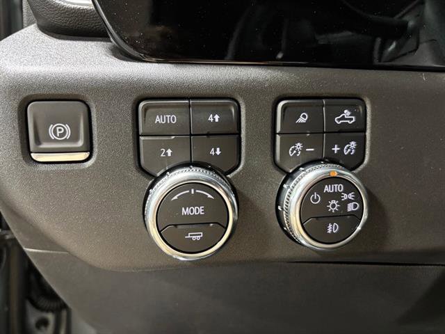 New 2025 GMC Sierra 1500 SLT w/ SLT Premium Plus Package image 32
