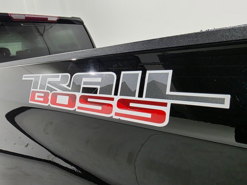Used 2022 Chevrolet Silverado 1500 Custom Trail Boss w/ Safety Confidence Package image 30