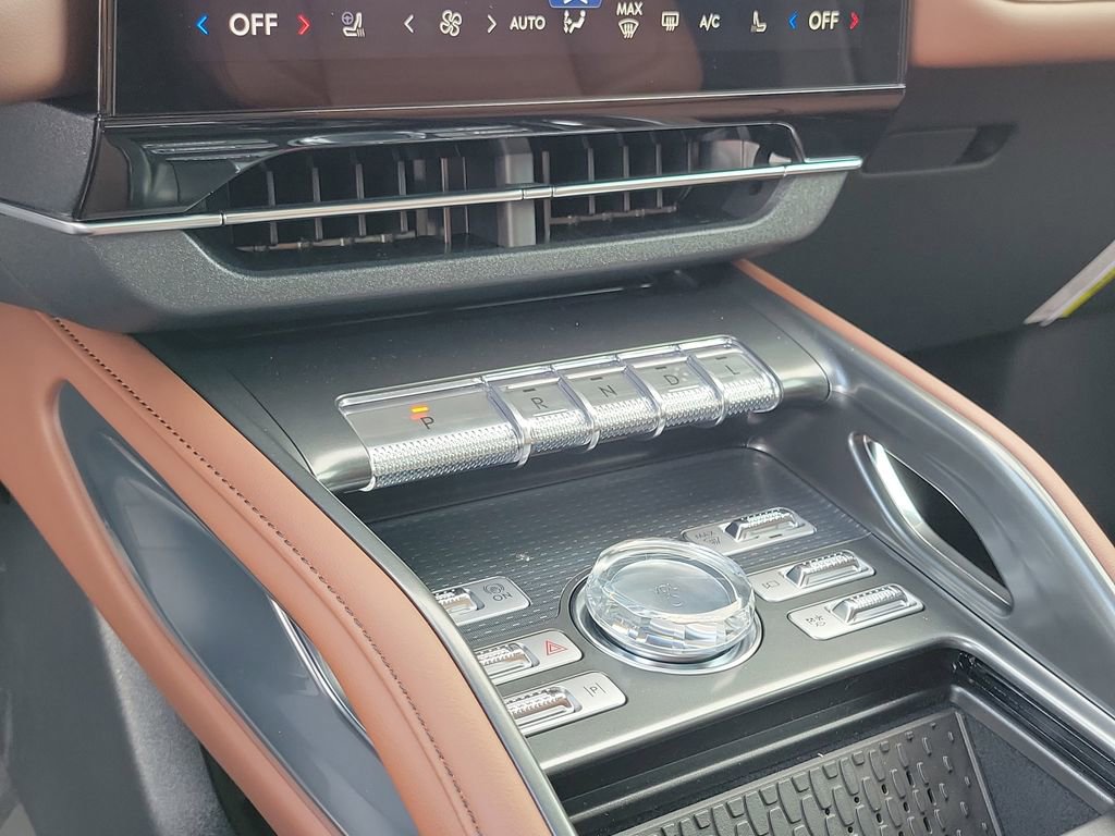 New 2026 Lincoln Nautilus Reserve AWD/4WD image 28