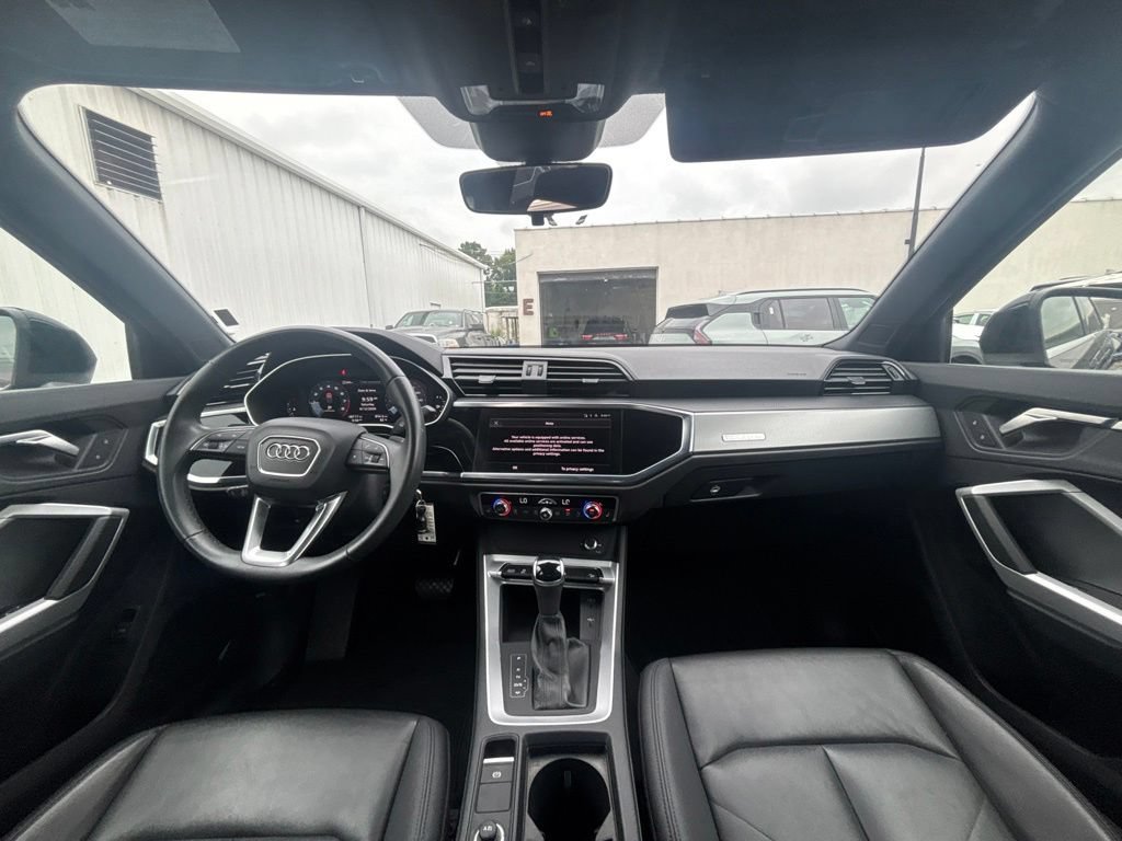 Used 2025 Audi Q3 2.0T Premium AWD/4WD image 18