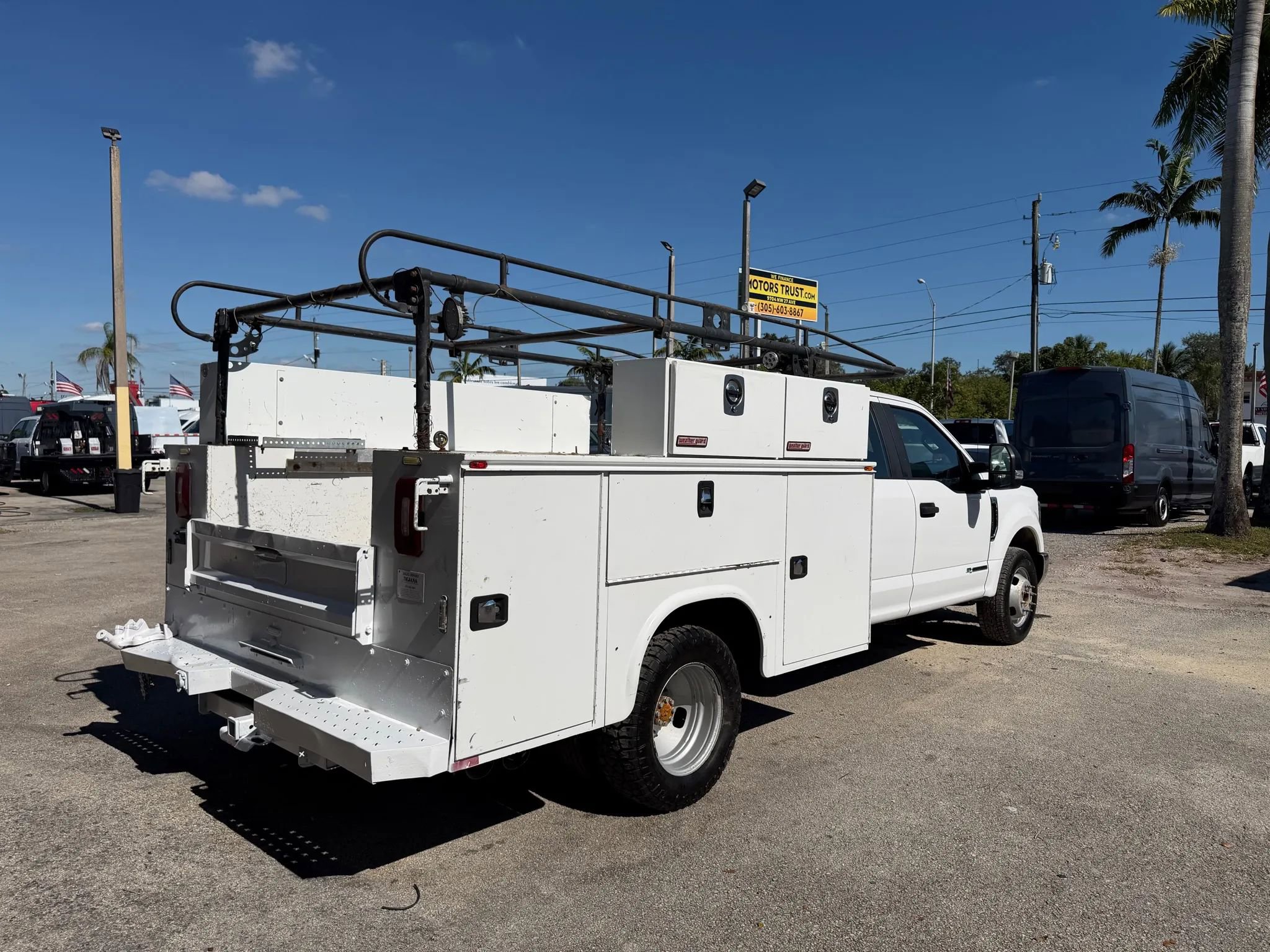 Used 2018 Ford F350 XL w/ Power Equipment Group image 2