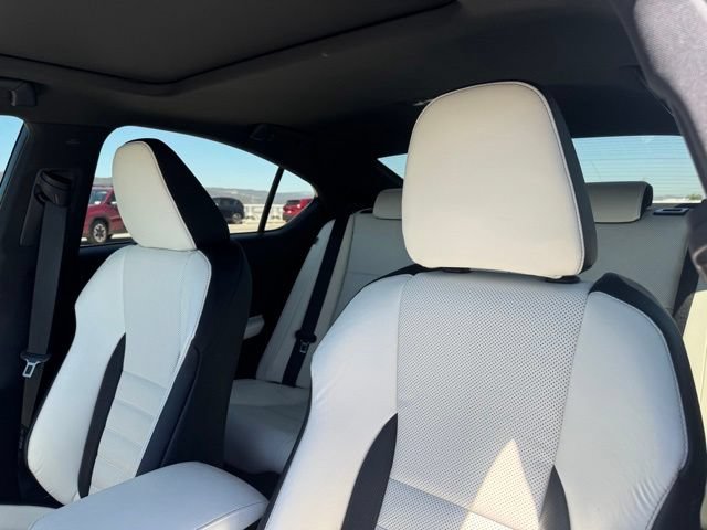Used 2022 Lexus IS 350 F Sport w/ Navigation Package RWD image 17