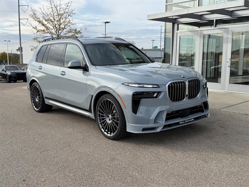 New 2026 BMW ALPINA XB7 image 1