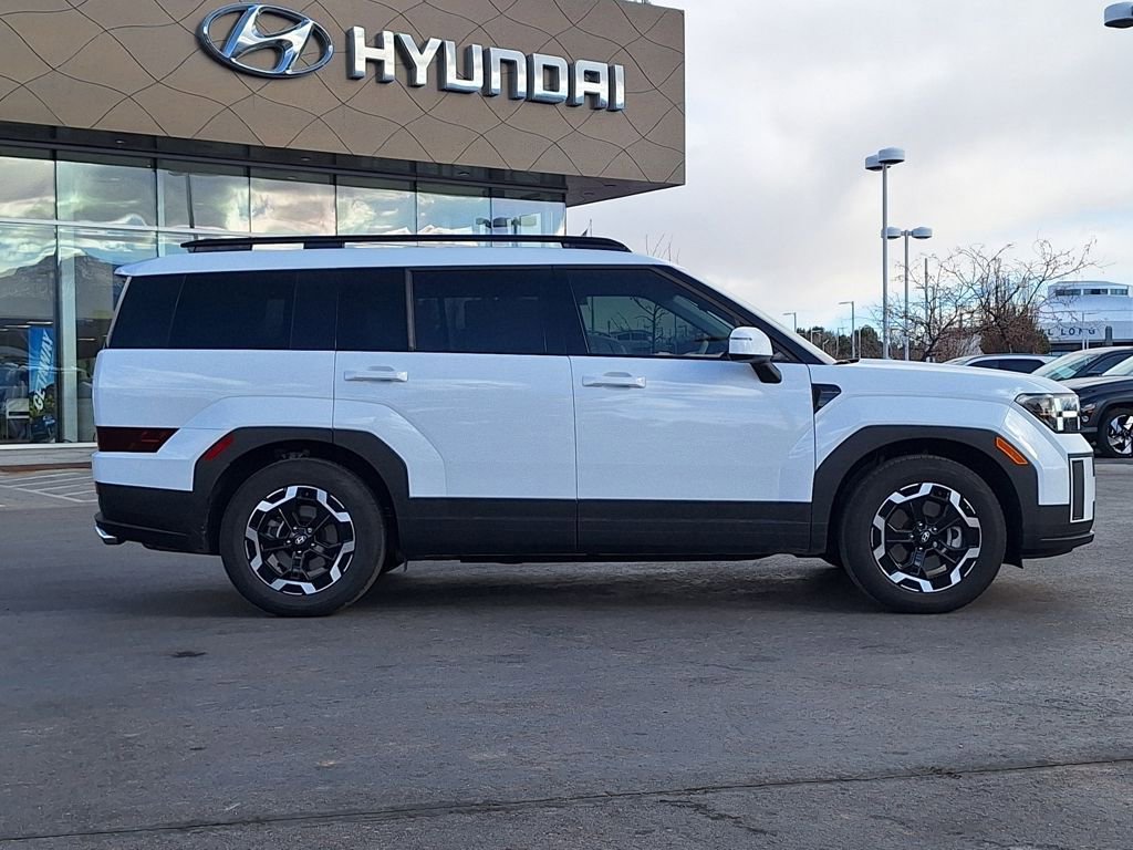 New 2025 Hyundai Santa Fe SEL image 2