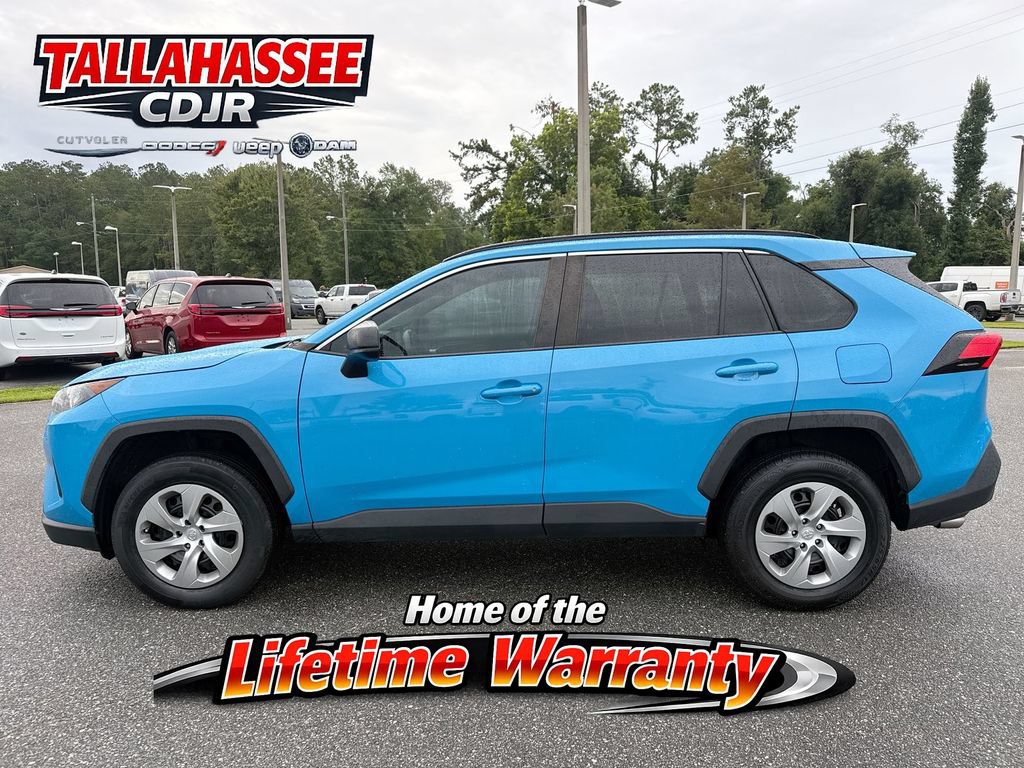 Used 2021 Toyota RAV4 LE FWD image 8