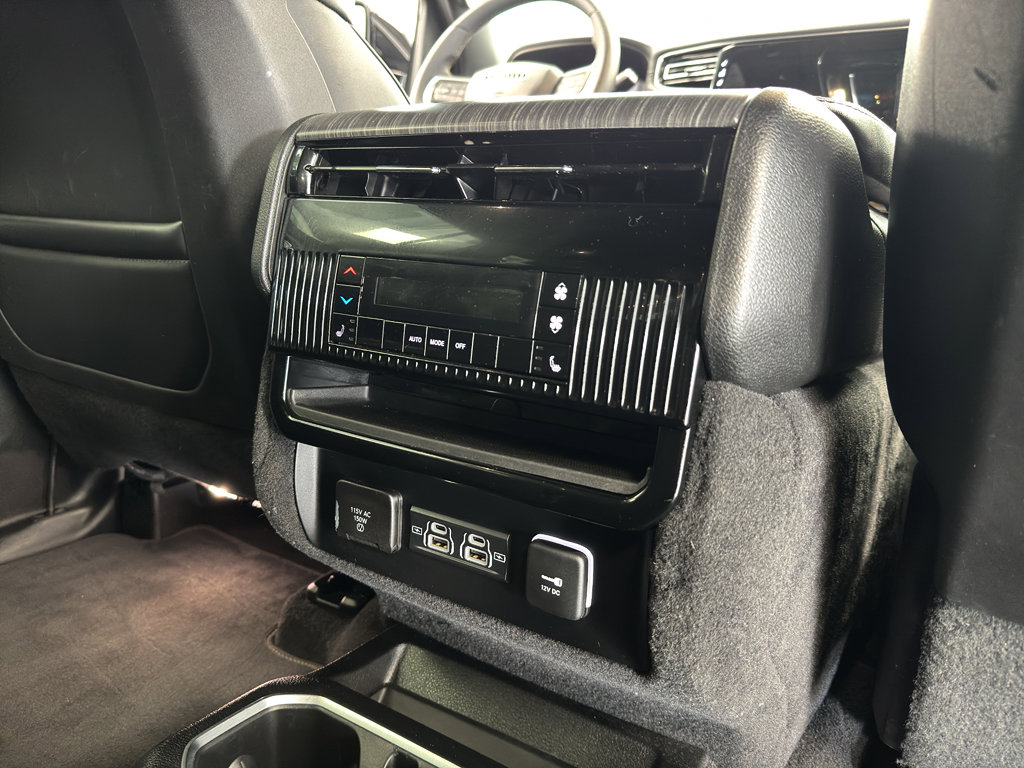 Used 2024 Jeep Wagoneer Series II image 37