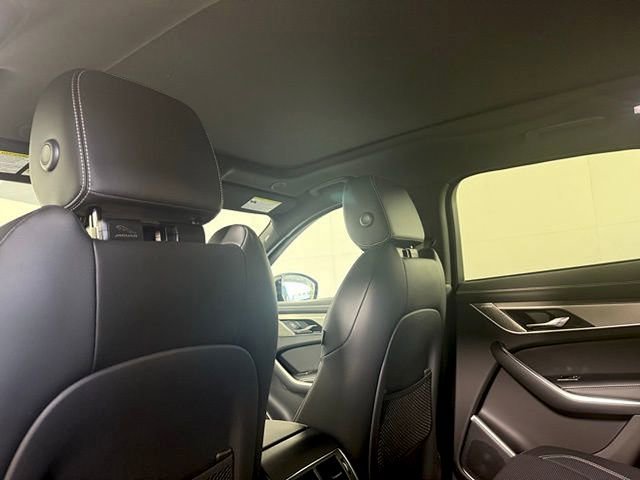 Certified 2025 Jaguar F-PACE R-Dynamic S image 25