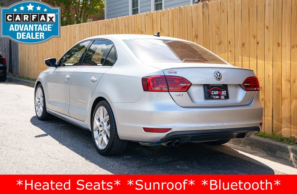 Used 2014 Volkswagen Jetta GLI FWD image 9