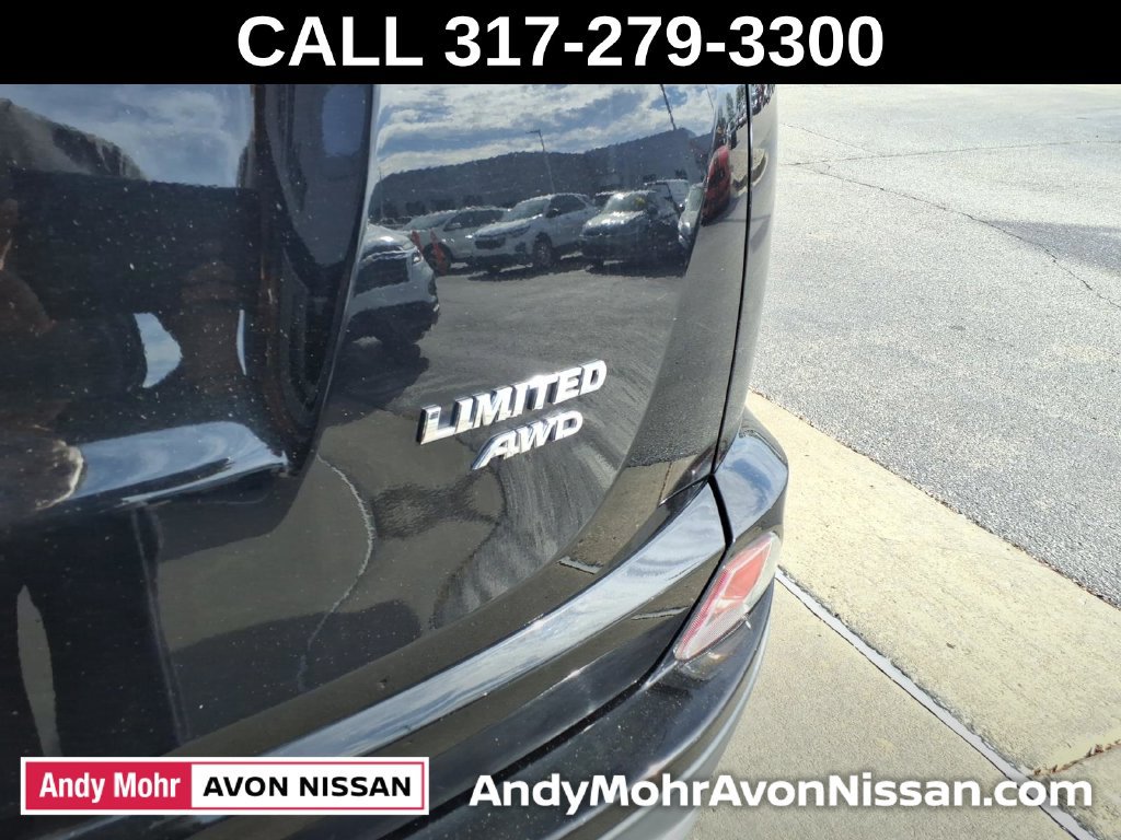 Used 2017 Toyota RAV4 Limited w/ Advanced Technology Package AWD/4WD image 12