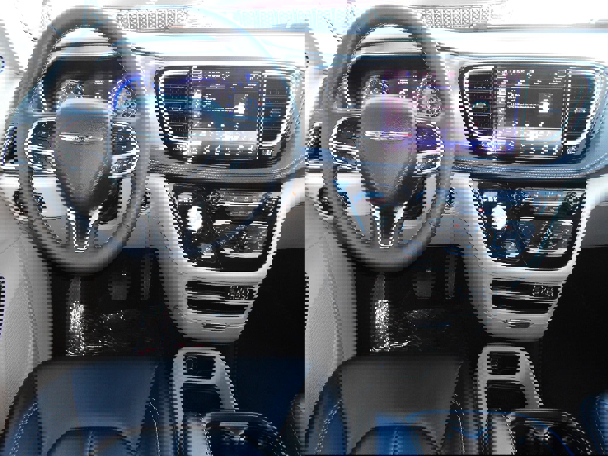 Certified 2024 Chrysler Pacifica Touring-L image 4