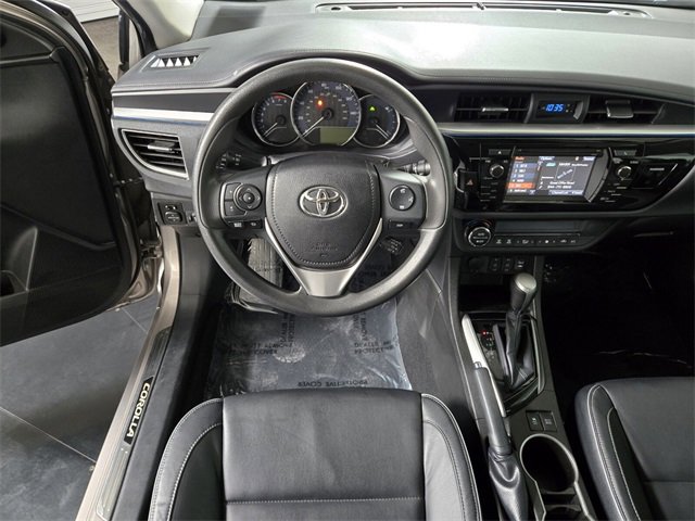 Used 2015 Toyota Corolla LE image 16