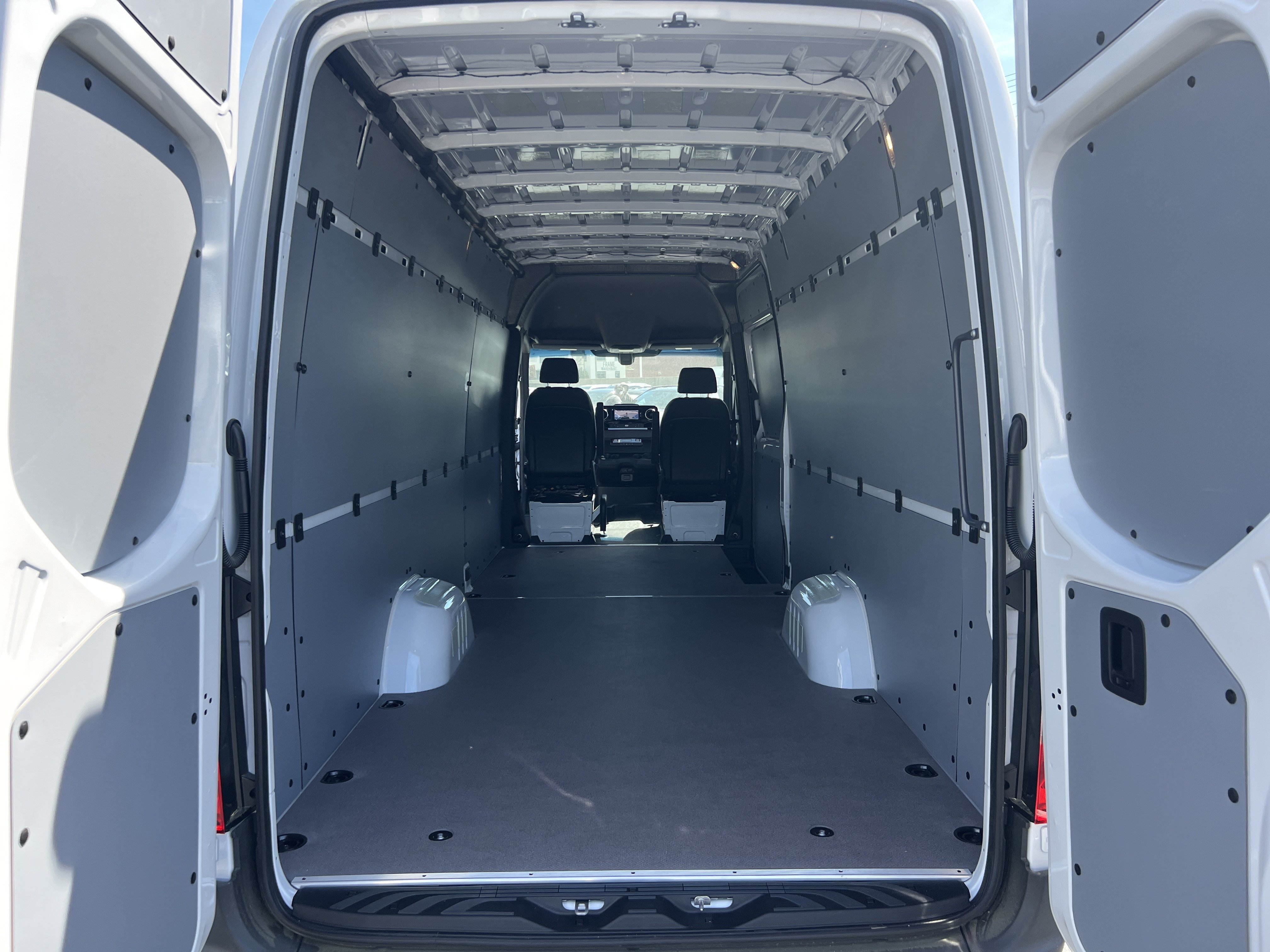 New 2026 Mercedes-Benz Sprinter 2500 image 34