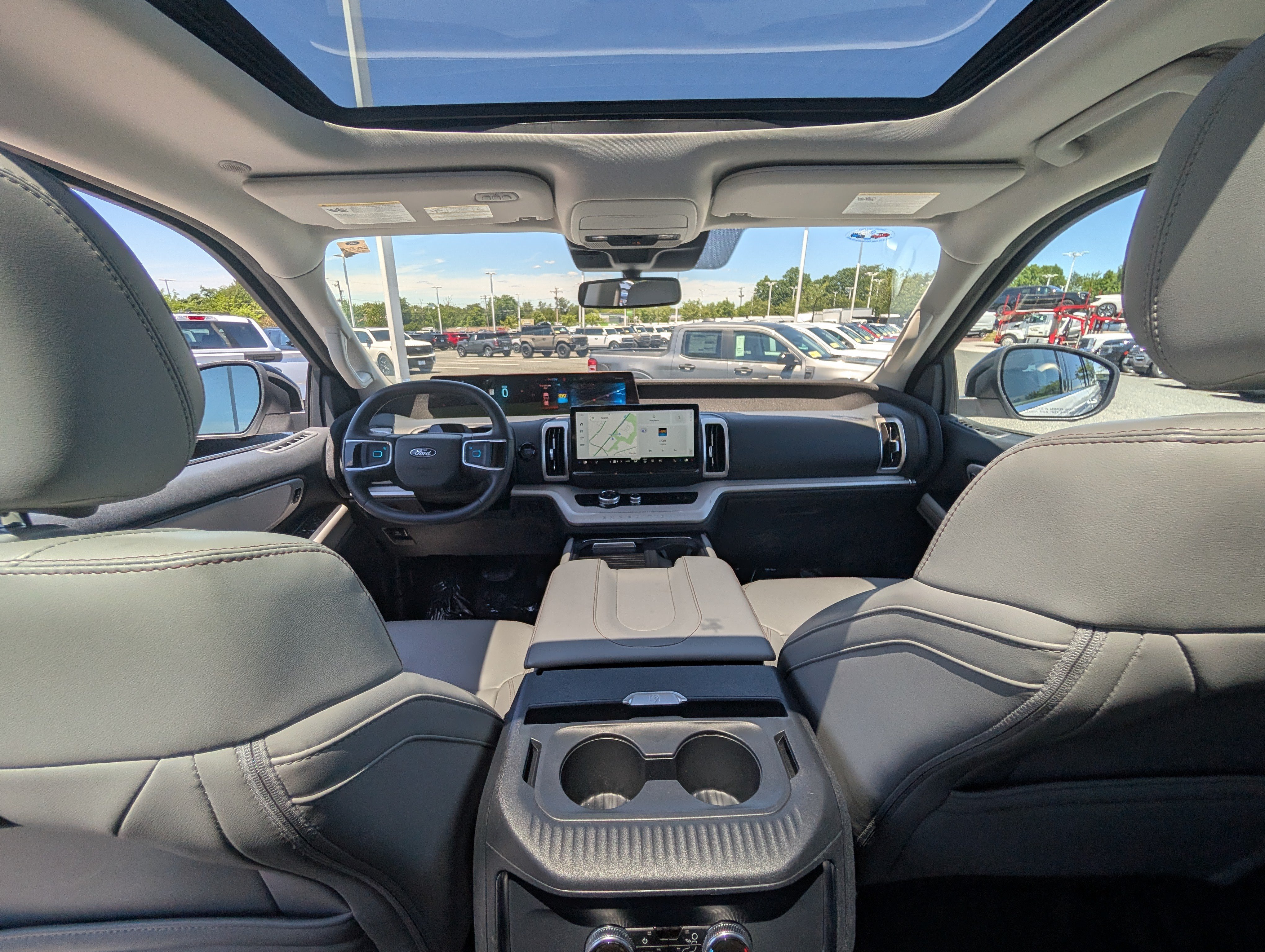 Certified 2025 Ford Expedition Active AWD/4WD image 20