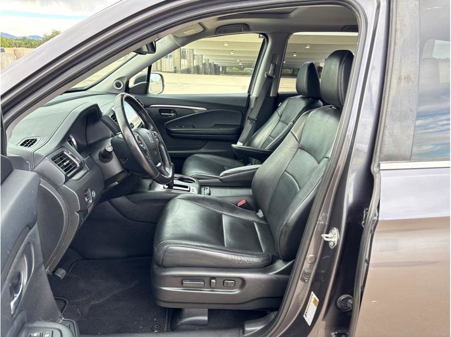 Used 2017 Honda Pilot EX-L image 10
