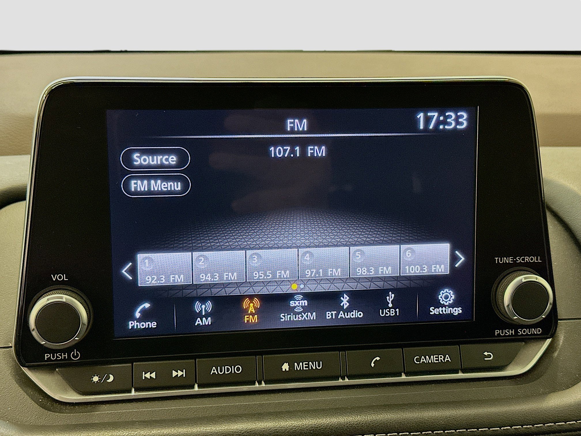 Used 2023 Nissan Rogue S AWD/4WD image 21