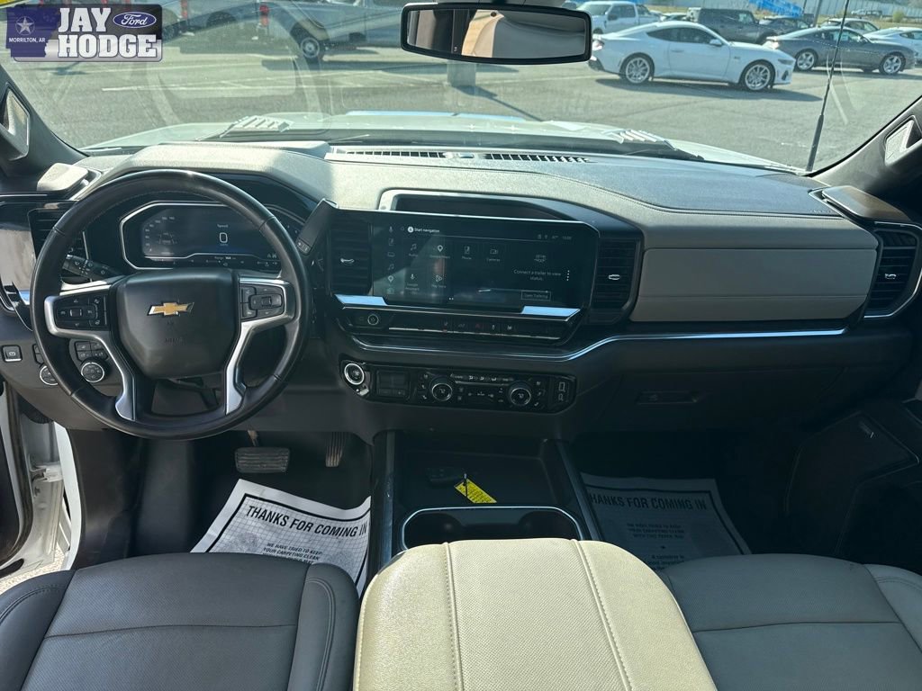 Used 2024 Chevrolet Silverado 2500 LTZ w/ LTZ Convenience Package image 16