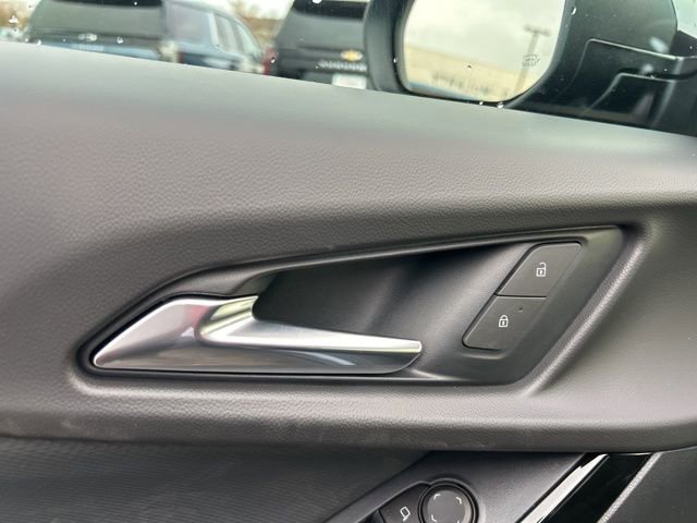 New 2026 Chevrolet Equinox LT image 12