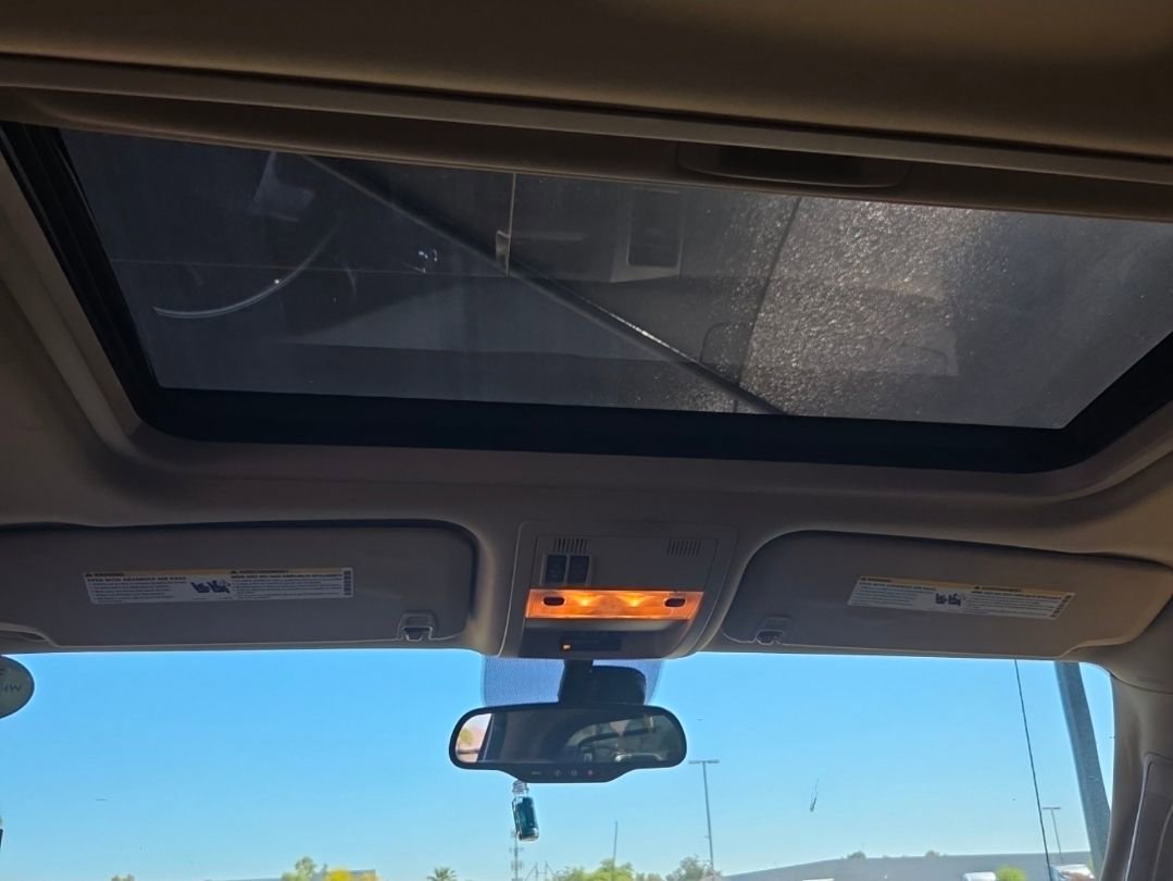 Used 2009 Cadillac Escalade EXT image 13