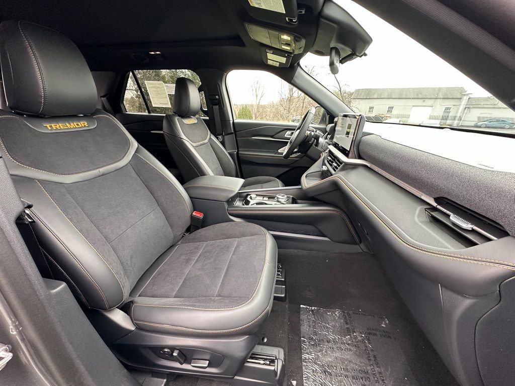 New 2026 Ford Explorer Tremor w/ Tremor Ultimate Package AWD/4WD image 24