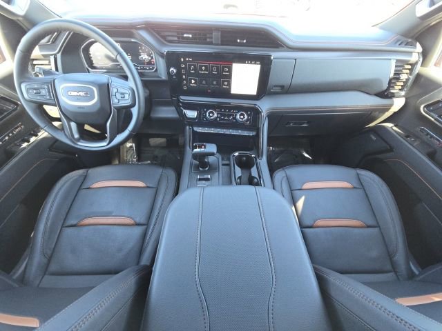 Used 2025 GMC Sierra 1500 AT4 w/ AT4 Premium Package image 30