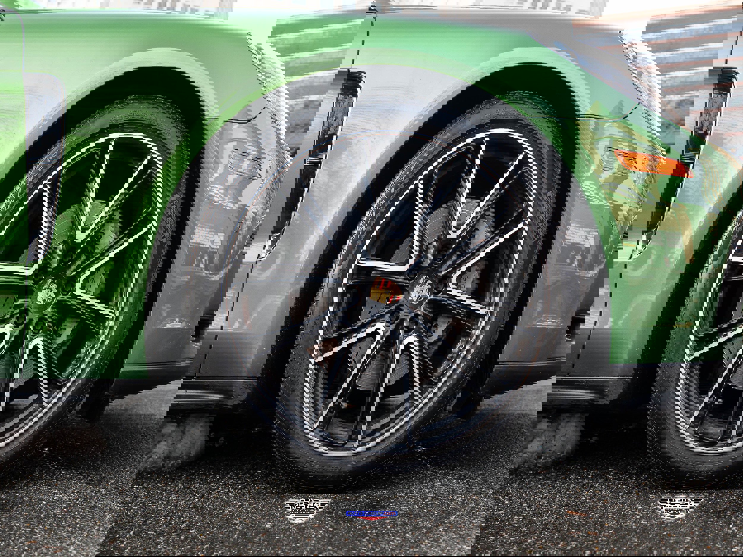 Used 2018 Porsche Panamera 4S image 9