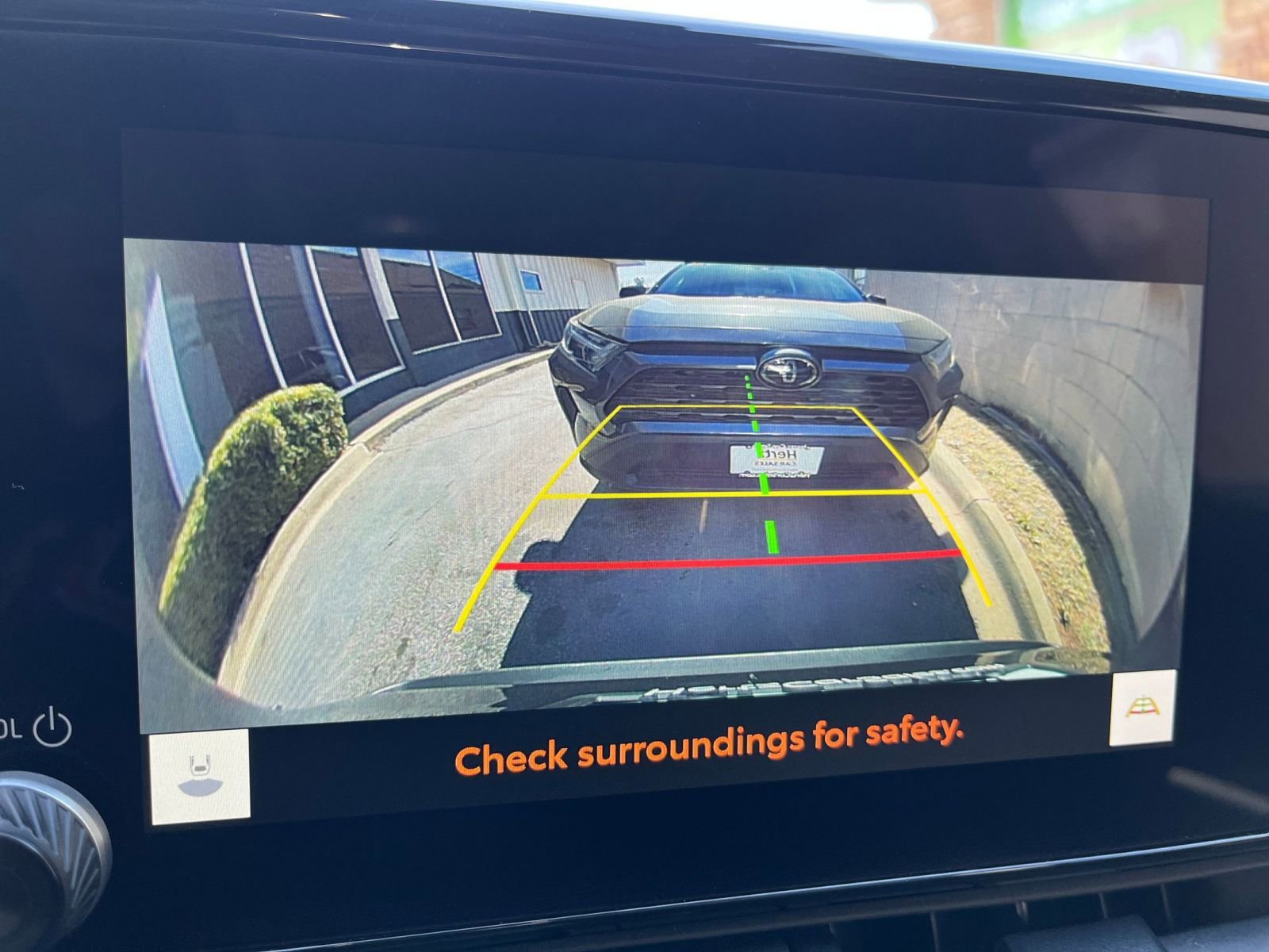 Used 2025 Toyota RAV4 XLE image 17