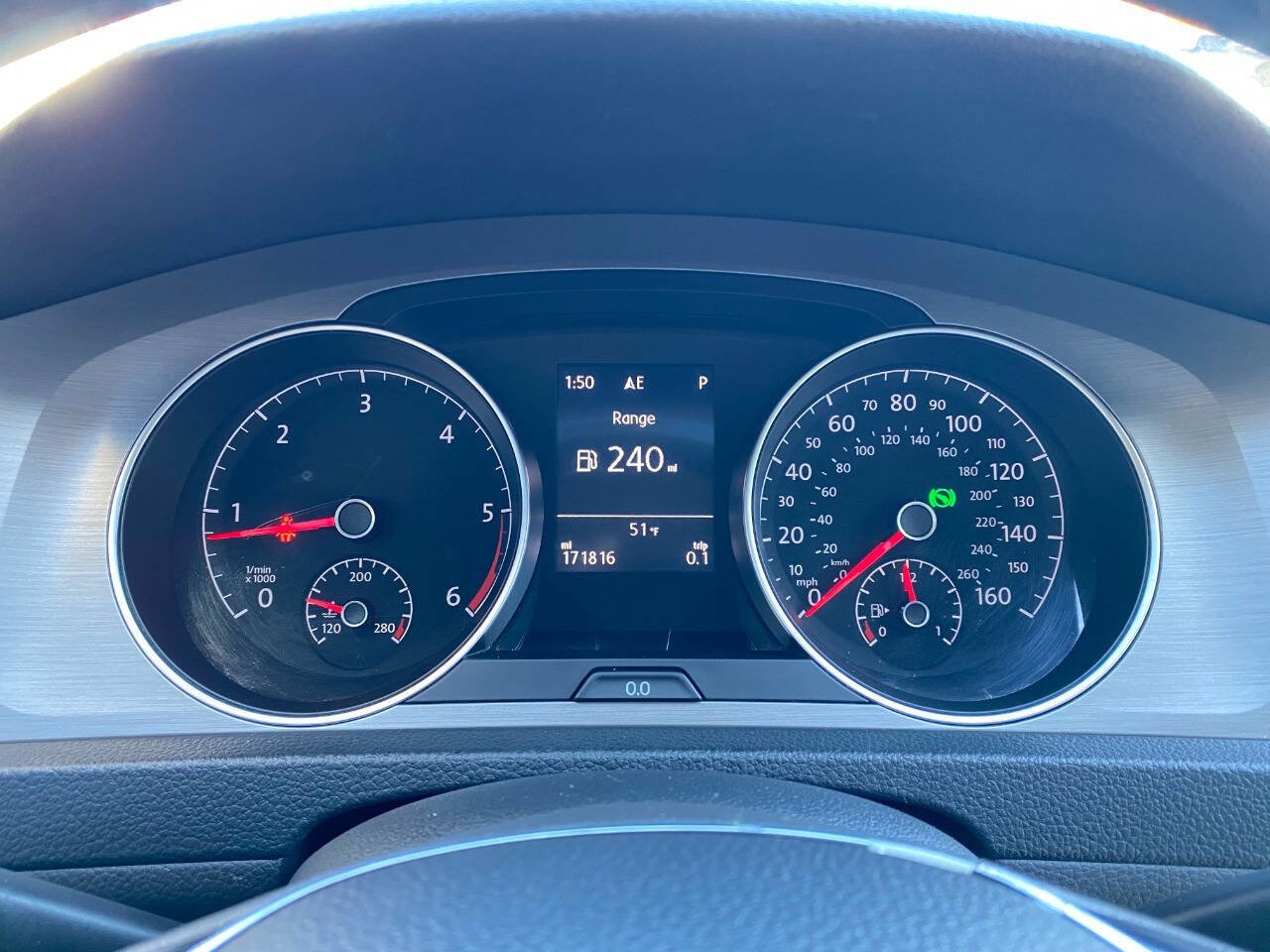 Used 2015 Volkswagen Golf TDI S image 14