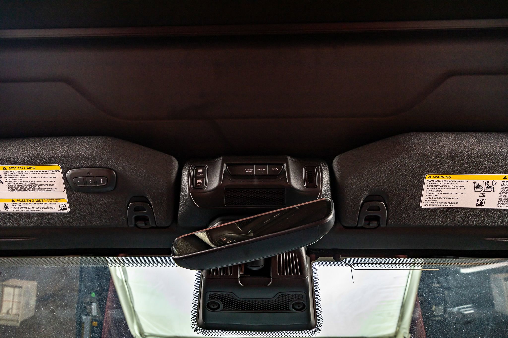 Used 2024 Jeep Wrangler Unlimited Rubicon 392 image 30