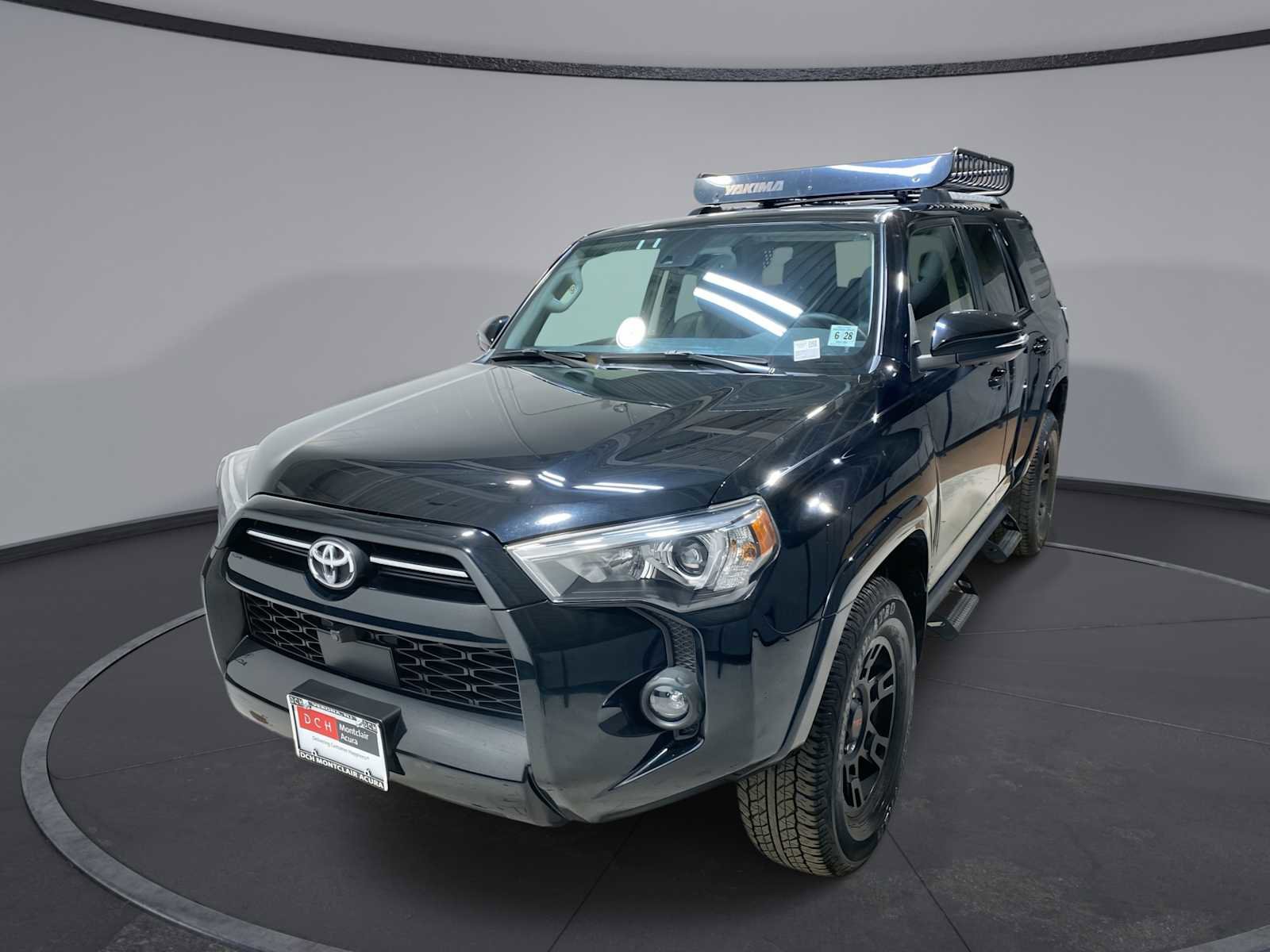 Used 2023 Toyota 4Runner SR5 Premium w/ Moonroof Package AWD/4WD image 1