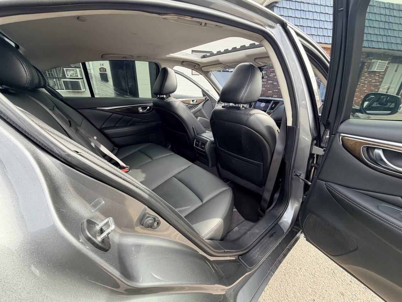 Used 2014 INFINITI Q50 AWD w/ Navigation Package image 21