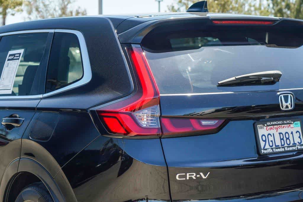 Used 2023 Honda CR-V EX image 7
