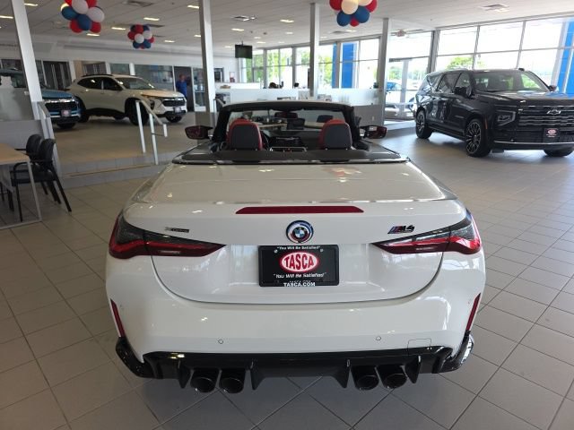 Used 2023 BMW M4 xDrive Competition AWD/4WD image 3