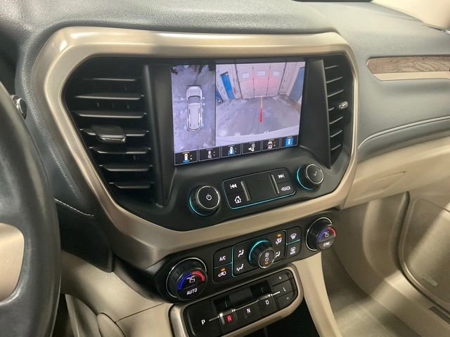 Used 2021 GMC Acadia Denali w/ Denali Ultimate Package AWD/4WD image 11