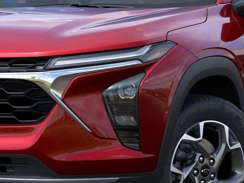 New 2026 Chevrolet Trax LT w/ Driver Confidence Package FWD image 27