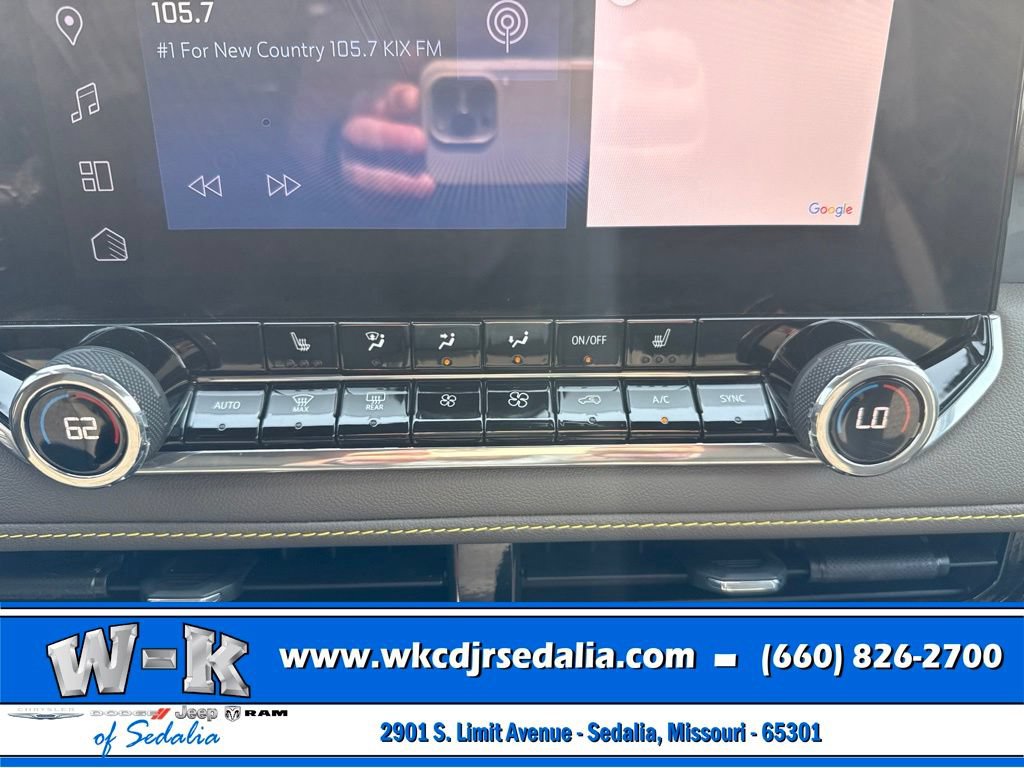 Used 2024 Chevrolet Colorado ZR2 AWD/4WD image 38