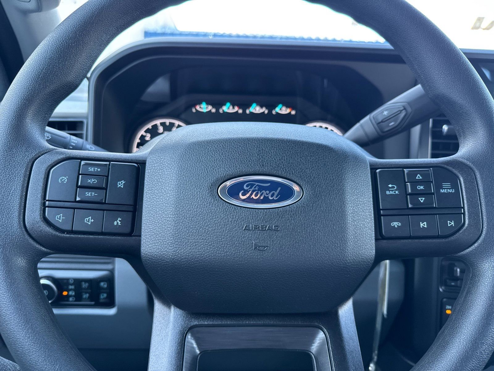 New 2026 Ford F250 XLT w/ FX4 Off-Road Package image 23