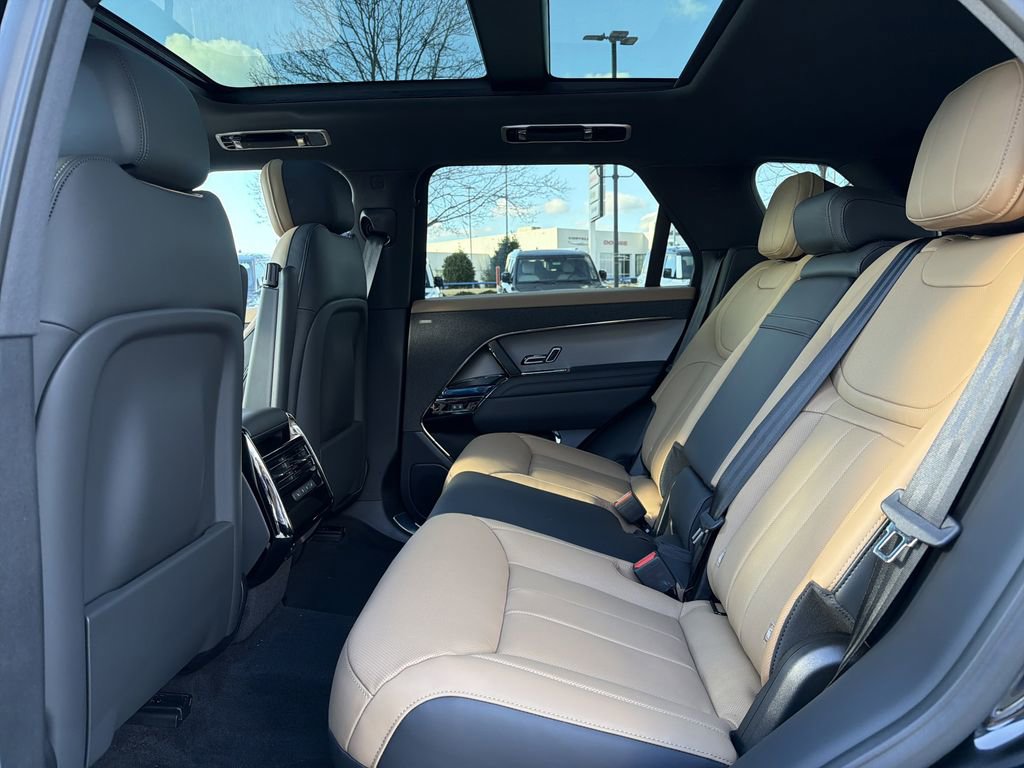 New 2026 Land Rover Range Rover Sport Dynamic SE image 4