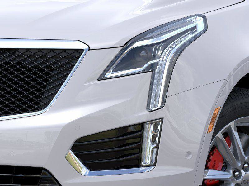 New 2026 Cadillac XT5 Sportv w/ LPO, Floor Liner Package AWD/4WD image 10